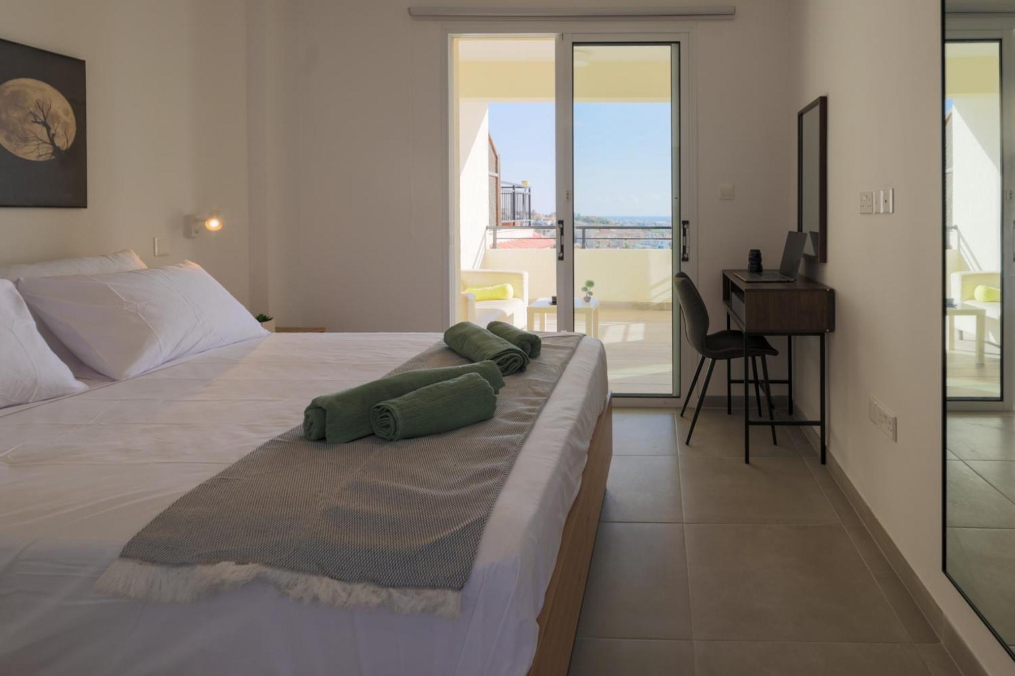 Eden Blue-Horizon 1B, Paphos, Sea View, Pool Daire Konia Dış mekan fotoğraf
